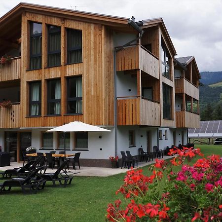 Mas Dei Masi Hotel Cavalese Exterior photo
